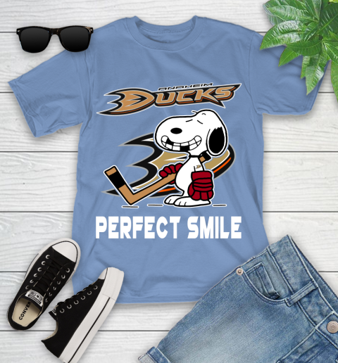 NHL Anaheim Ducks Snoopy Perfect Smile The Peanuts Movie Hockey T Shirt Youth T-Shirt 15