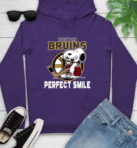 NHL Boston Bruins Snoopy Perfect Smile The Peanuts Movie Hockey T Shirt Youth Hoodie 5