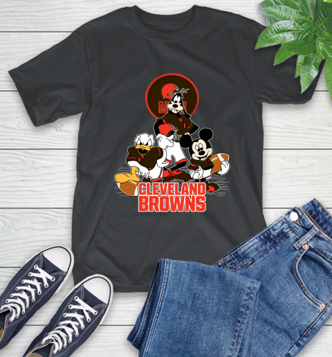 NFL Cleveland Browns Mickey Mouse Donald Duck Goofy Football Shirt T-Shirt