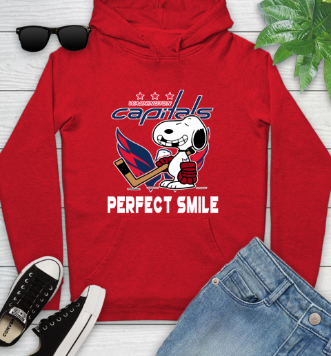 NHL Washington Capitals Snoopy Perfect Smile The Peanuts Movie Hockey T Shirt Youth Hoodie 12