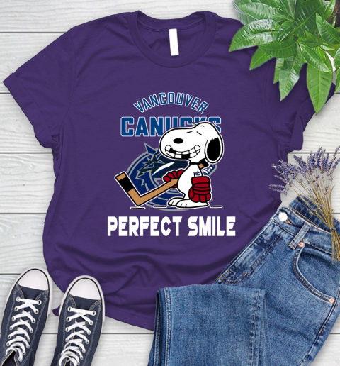 NHL Vancouver Canucks Snoopy Perfect Smile The Peanuts Movie Hockey T Shirt Women's T-Shirt 4