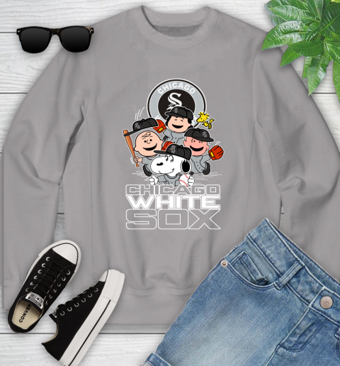 MLB Chicago White Sox Snoopy Charlie Brown Woodstock The Peanuts Movie Baseball T Shirt_000 Youth Sweatshirt 3