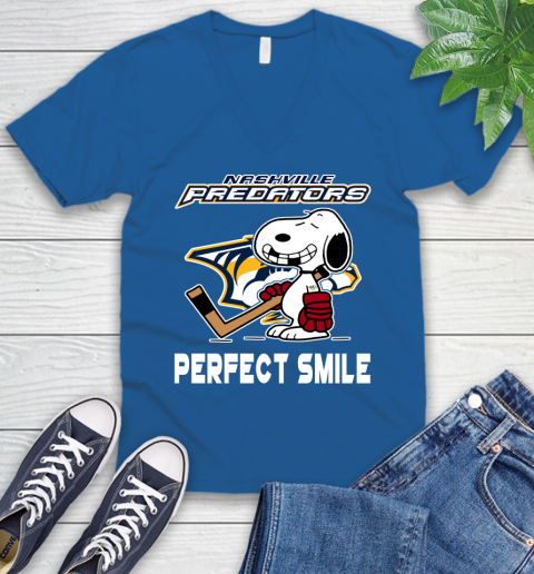NHL Nashville Predators Snoopy Perfect Smile The Peanuts Movie Hockey T Shirt V-Neck T-Shirt 5
