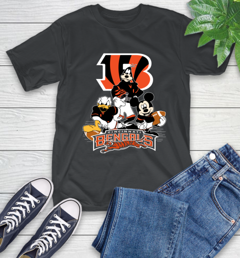 NFL Cincinnati Bengals Mickey Mouse Donald Duck Goofy Football Shirt T-Shirt