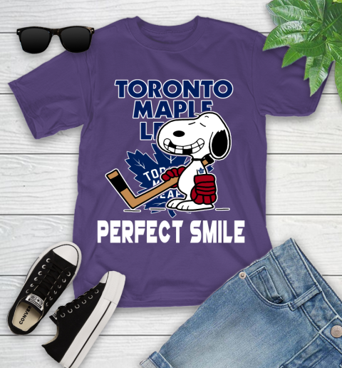 NHL Toronto Maple Leafs Snoopy Perfect Smile The Peanuts Movie Hockey T Shirt Youth T-Shirt 3