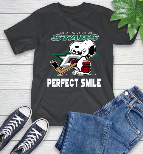 NHL Dallas Stars Snoopy Perfect Smile The Peanuts Movie Hockey T Shirt T-Shirt