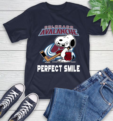 NHL Colorado Avalanche Snoopy Perfect Smile The Peanuts Movie Hockey T Shirt T-Shirt 3