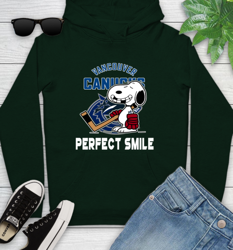 NHL Vancouver Canucks Snoopy Perfect Smile The Peanuts Movie Hockey T Shirt Youth Hoodie 14