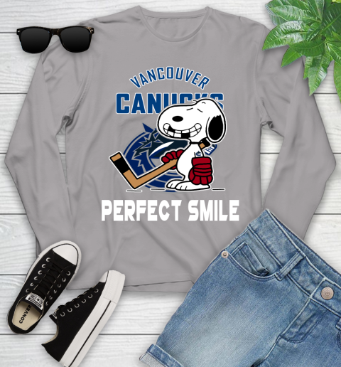 NHL Vancouver Canucks Snoopy Perfect Smile The Peanuts Movie Hockey T Shirt Youth Long Sleeve 5