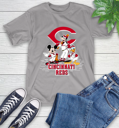 MLB Cincinnati Reds Mickey Mouse Donald Duck Goofy Baseball T Shirt T-Shirt 6