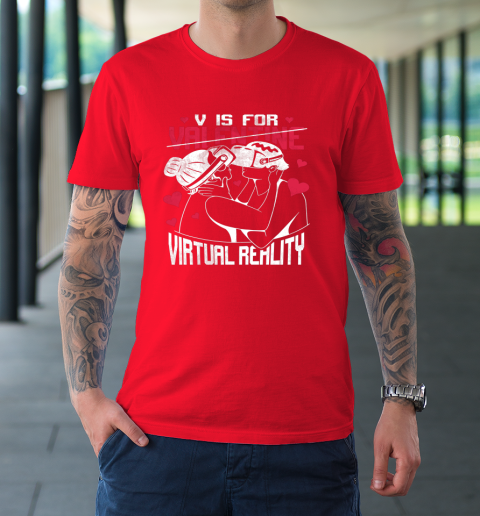 V Is For Virtual Reality Funny Valentine Couples Lovers Kiss T-Shirt 16