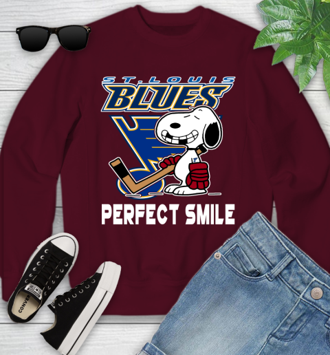 NHL St.Louis Blues Snoopy Perfect Smile The Peanuts Movie Hockey T Shirt Youth Sweatshirt 4