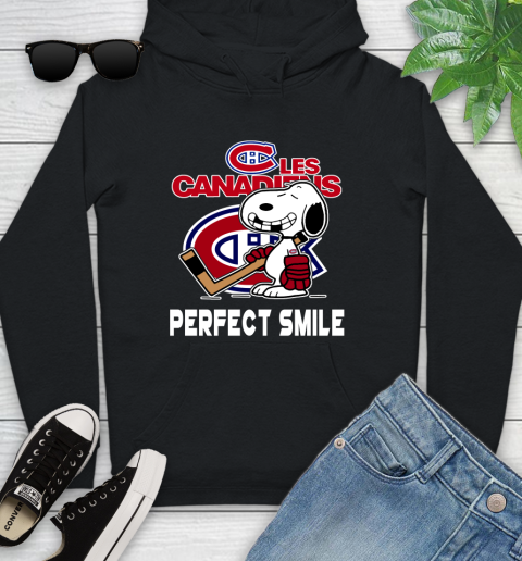 NHL Montreal Canadiens Snoopy Perfect Smile The Peanuts Movie Hockey T Shirt Youth Hoodie