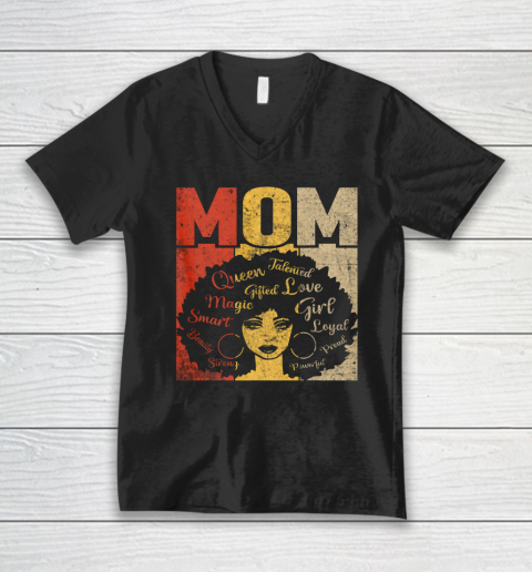 Black Mom Afro African American Mom Mother's Day V-Neck T-Shirt