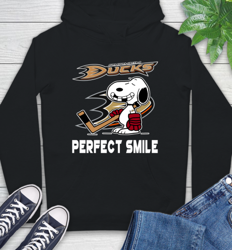 NHL Anaheim Ducks Snoopy Perfect Smile The Peanuts Movie Hockey T Shirt Hoodie