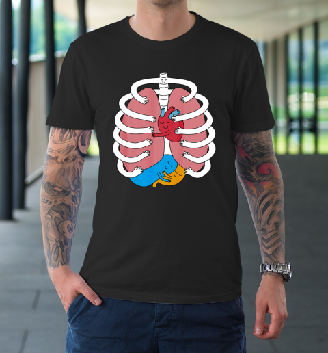 Hugging Anatomy Costume Funny Skeleton Organ Hug T-Shirt