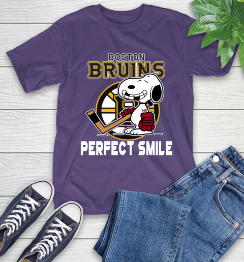 NHL Boston Bruins Snoopy Perfect Smile The Peanuts Movie Hockey T Shirt T-Shirt 5