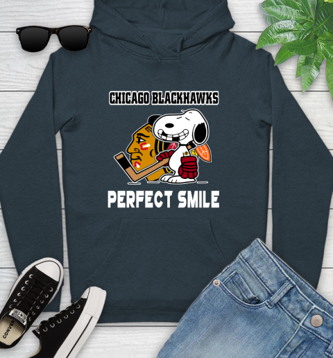 NHL Chicago Blackhawks Snoopy Perfect Smile The Peanuts Movie Hockey T Shirt Youth Hoodie 10