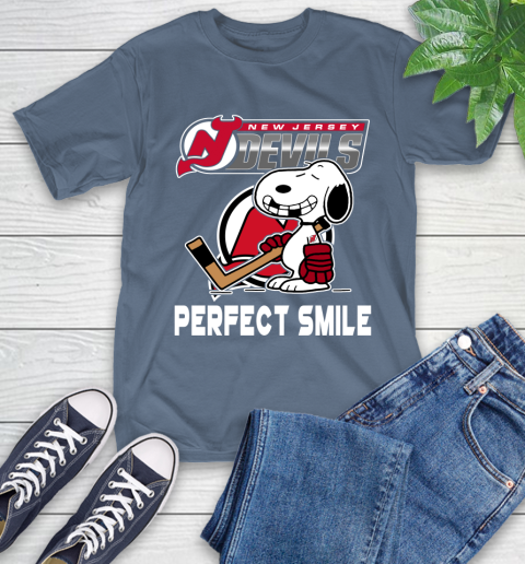 NHL New Jersey Devils Snoopy Perfect Smile The Peanuts Movie Hockey T Shirt T-Shirt 8