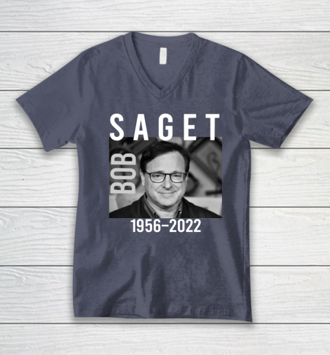 Bob Saget 1956 2022 RIP V-Neck T-Shirt 6