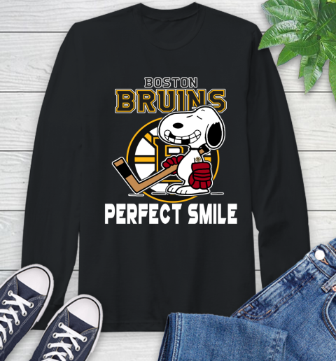 NHL Boston Bruins Snoopy Perfect Smile The Peanuts Movie Hockey T Shirt Long Sleeve T-Shirt