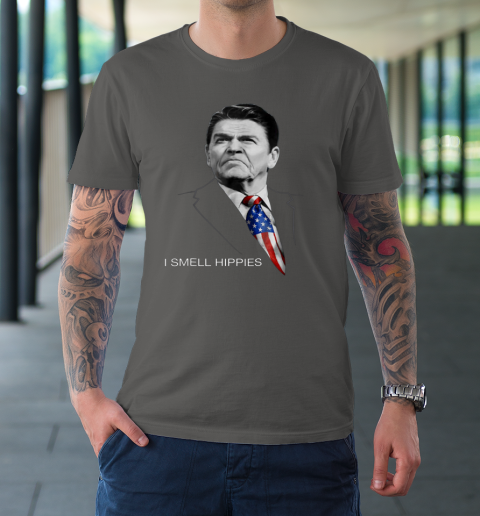 I Smell Hippies Ronald Reagan Conservative T-Shirt 14