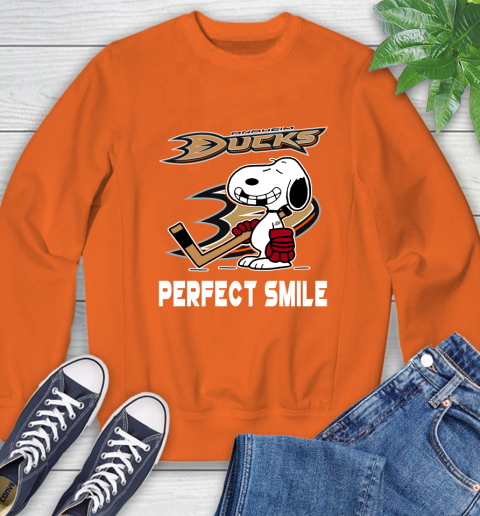 NHL Anaheim Ducks Snoopy Perfect Smile The Peanuts Movie Hockey T Shirt Sweatshirt 3