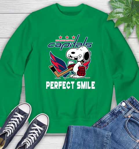 NHL Washington Capitals Snoopy Perfect Smile The Peanuts Movie Hockey T Shirt Sweatshirt 7