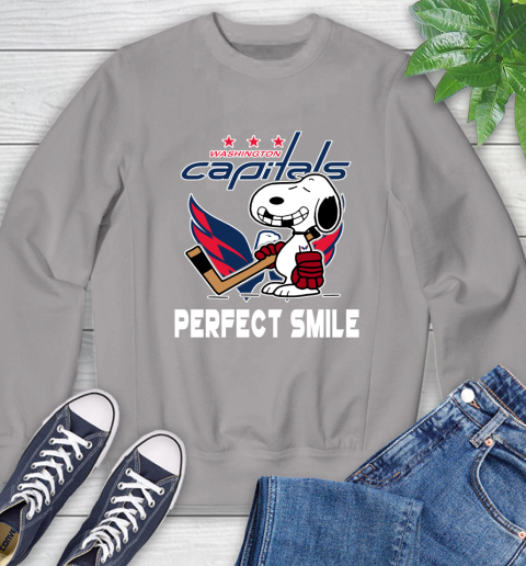 NHL Washington Capitals Snoopy Perfect Smile The Peanuts Movie Hockey T Shirt Sweatshirt 5