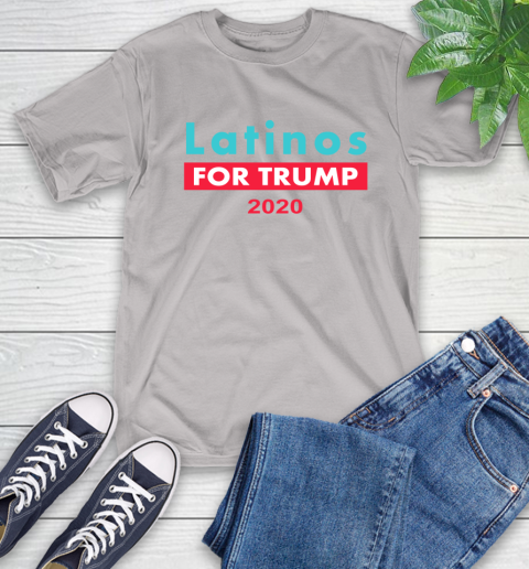 Latinos Trump 2020 T-Shirt 24