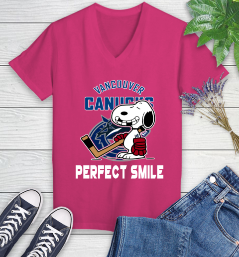 Pink canucks jersey women's store