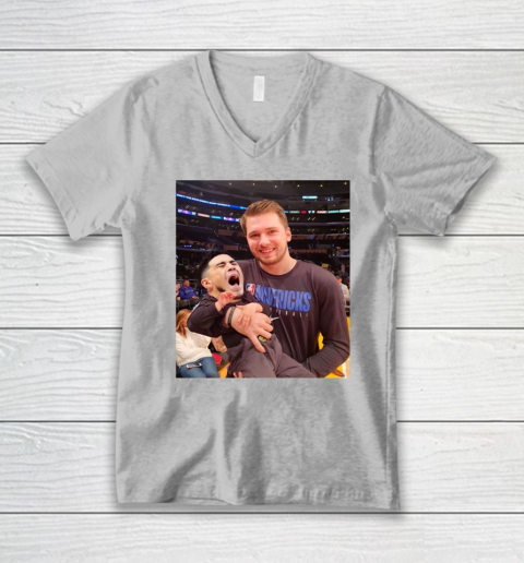 Luka Doncic Shirt Luka Doncic Holding Kevin Kno Baby V-Neck T-Shirt 2
