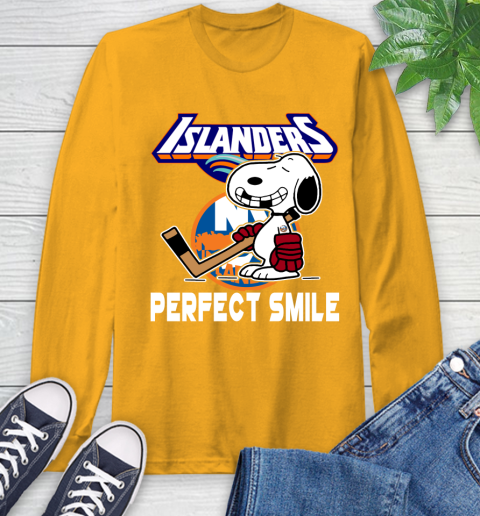 NHL New York Islanders Snoopy Perfect Smile The Peanuts Movie Hockey T Shirt Long Sleeve T-Shirt 2