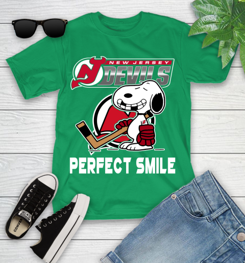 NHL New Jersey Devils Snoopy Perfect Smile The Peanuts Movie Hockey T Shirt Youth T-Shirt 8