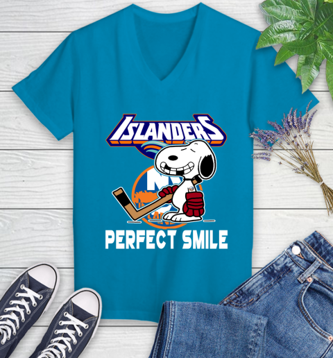 NHL New York Islanders Snoopy Perfect Smile The Peanuts Movie Hockey T Shirt Women's V-Neck T-Shirt 7