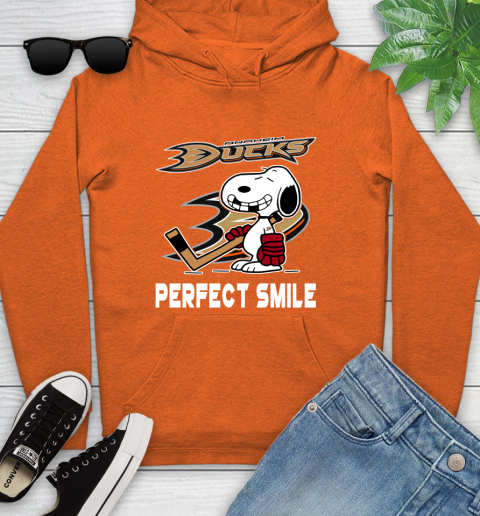 NHL Anaheim Ducks Snoopy Perfect Smile The Peanuts Movie Hockey T Shirt Youth Hoodie 4