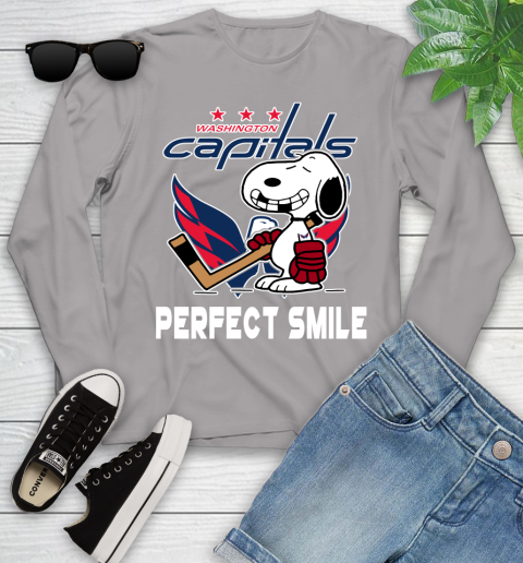 NHL Washington Capitals Snoopy Perfect Smile The Peanuts Movie Hockey T Shirt Youth Long Sleeve 5