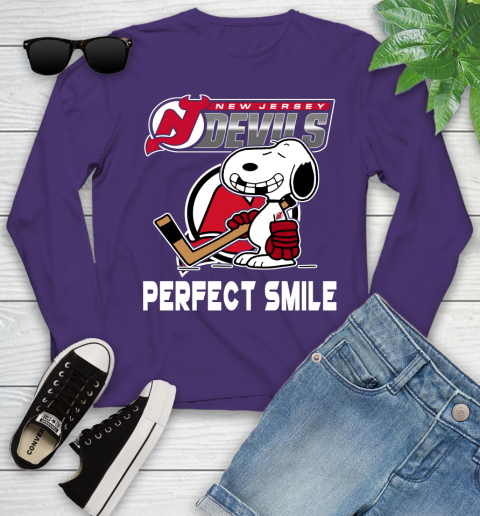 NHL New Jersey Devils Snoopy Perfect Smile The Peanuts Movie Hockey T Shirt Youth Long Sleeve 4