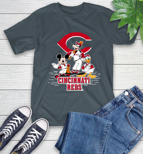 MLB Cincinnati Reds Mickey Mouse Donald Duck Goofy Baseball T Shirt T-Shirt 10