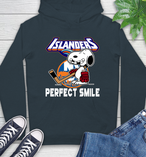NHL New York Islanders Snoopy Perfect Smile The Peanuts Movie Hockey T Shirt Hoodie 19