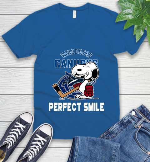 NHL Vancouver Canucks Snoopy Perfect Smile The Peanuts Movie Hockey T Shirt V-Neck T-Shirt 5