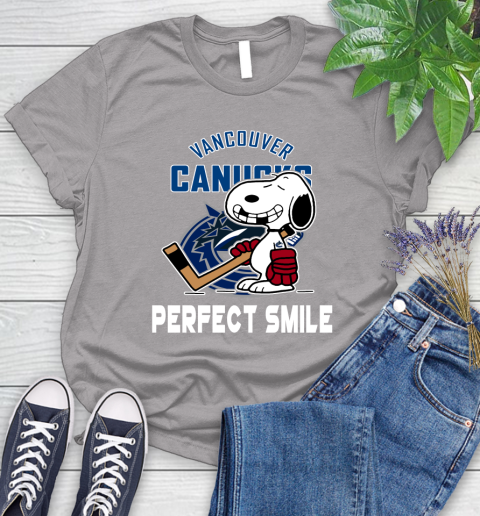 NHL Vancouver Canucks Snoopy Perfect Smile The Peanuts Movie Hockey T Shirt Women's T-Shirt 5