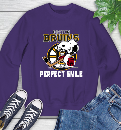 NHL Boston Bruins Snoopy Perfect Smile The Peanuts Movie Hockey T Shirt Sweatshirt 4