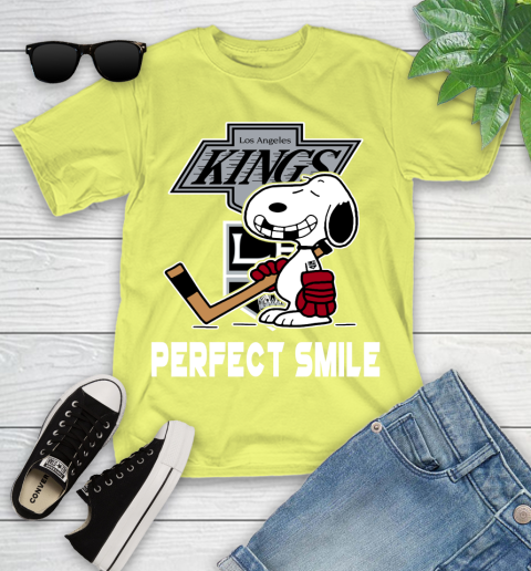 NHL Los Angeles Kings Snoopy Perfect Smile The Peanuts Movie Hockey T Shirt Youth T-Shirt 10