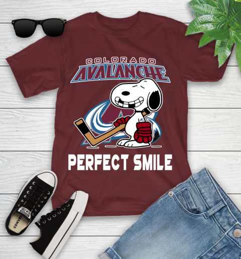 NHL Colorado Avalanche Snoopy Perfect Smile The Peanuts Movie Hockey T Shirt Youth T-Shirt 14