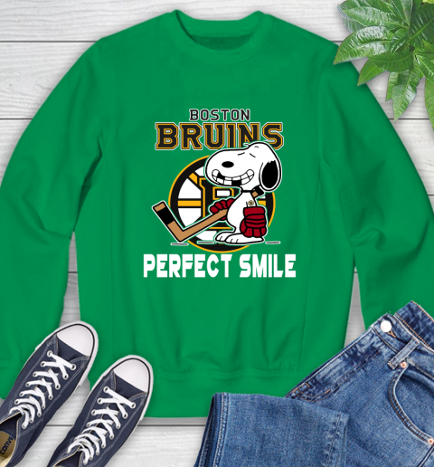 NHL Boston Bruins Snoopy Perfect Smile The Peanuts Movie Hockey T Shirt Sweatshirt 7