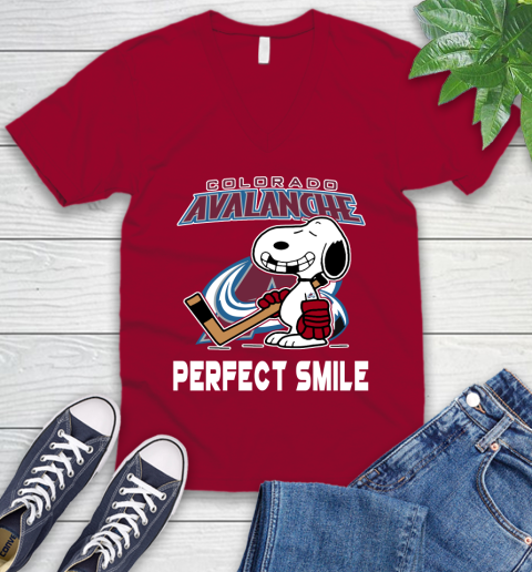 NHL Colorado Avalanche Snoopy Perfect Smile The Peanuts Movie Hockey T Shirt V-Neck T-Shirt 7