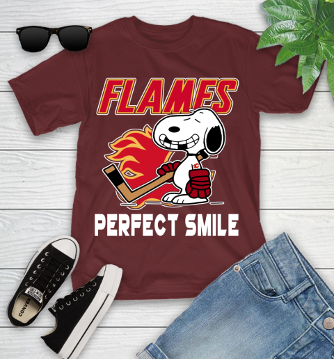 NHL Calgary Flames Snoopy Perfect Smile The Peanuts Movie Hockey T Shirt Youth T-Shirt 14