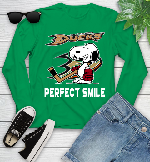 NHL Anaheim Ducks Snoopy Perfect Smile The Peanuts Movie Hockey T Shirt Youth Long Sleeve 7
