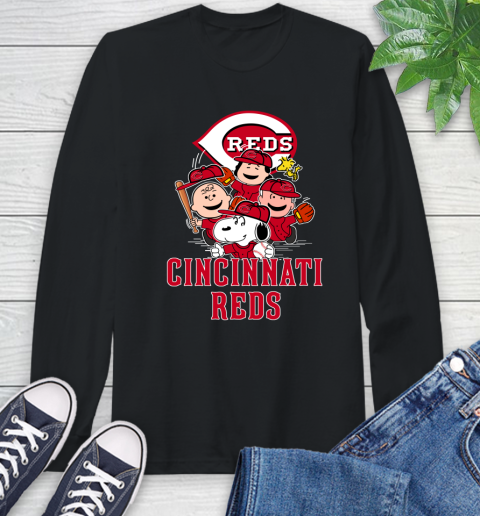 MLB Cincinnati Reds Snoopy Charlie Brown Woodstock The Peanuts Movie Baseball T Shirt_000 Long Sleeve T-Shirt